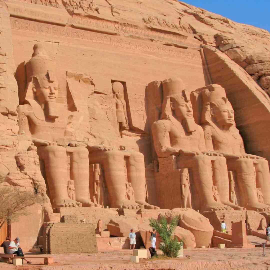 Experience the enchantment of Aswan on a 3-day adventure. 